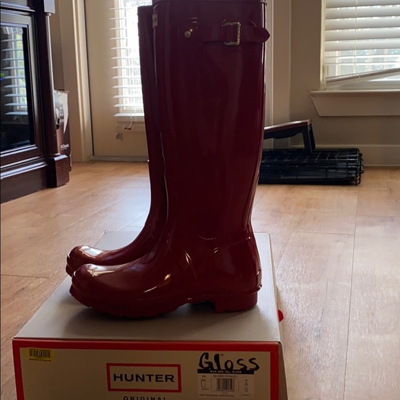 Hunter rain boots! - Picture 3 of 6